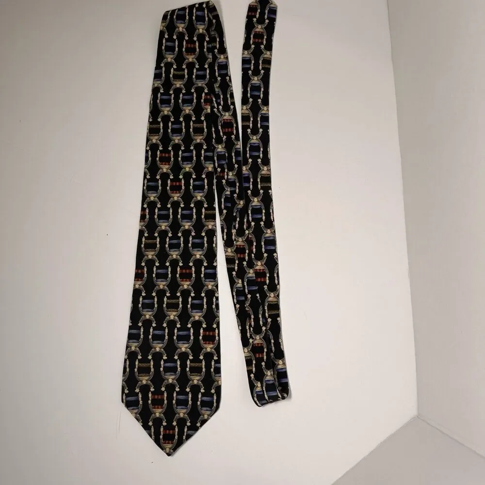 Vintage UNICEF Renaissance Style Throne Chair Silk Neck Tie Made By Salant Group